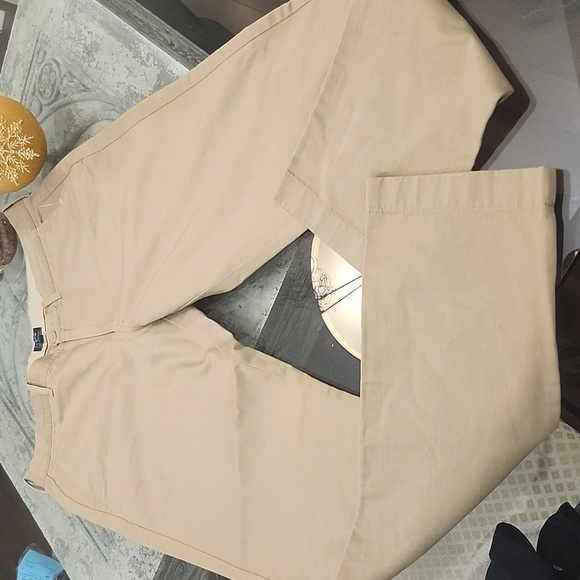 J Crew Men's The Sutton straight-fit flex khaki pant 33x32 New - Picture 2 of 10